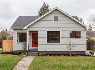 844 N Winchell St, Portland, OR 97217