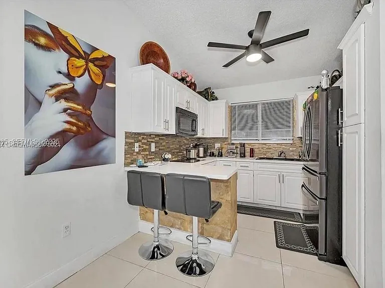 5820 W 18th Ln #202 — Photo 7