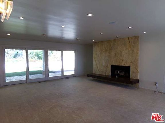 5th image of 6151 Wooster Ave