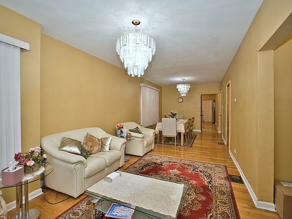 3rd image of 3422 N Kolmar Ave