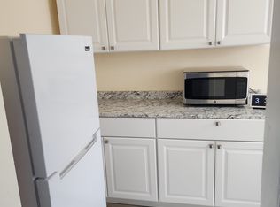 930 Victory Ave, Baltimore, MD 21225