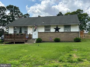 28 Pineview Ter, Bridgeton, NJ 08302