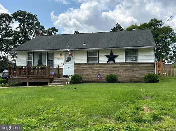 28 Pineview Ter, Bridgeton, NJ 08302