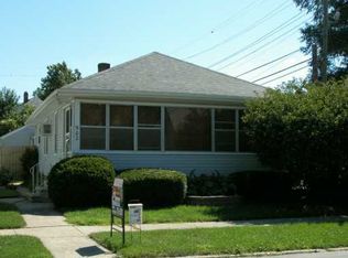 902 E Irvington Dr, South Bend, IN