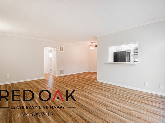 4th image of 1037 N Ogden Dr APT 4