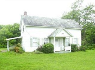 572 W Liberty Rd, Slippery Rock, PA 16057