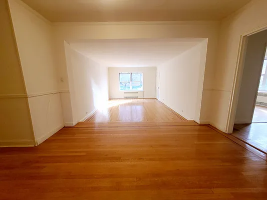 Rented by Metro Garden Realty NYC | media 6
