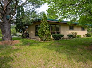 W5778 Pheasant Dr, New Lisbon, WI 53950