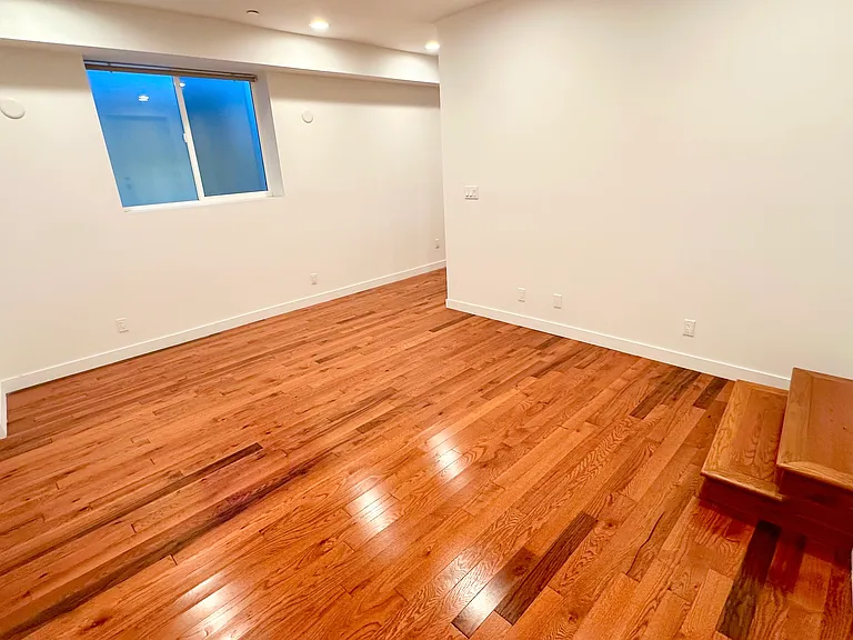 4223 Ince Blvd #B — Photo 11