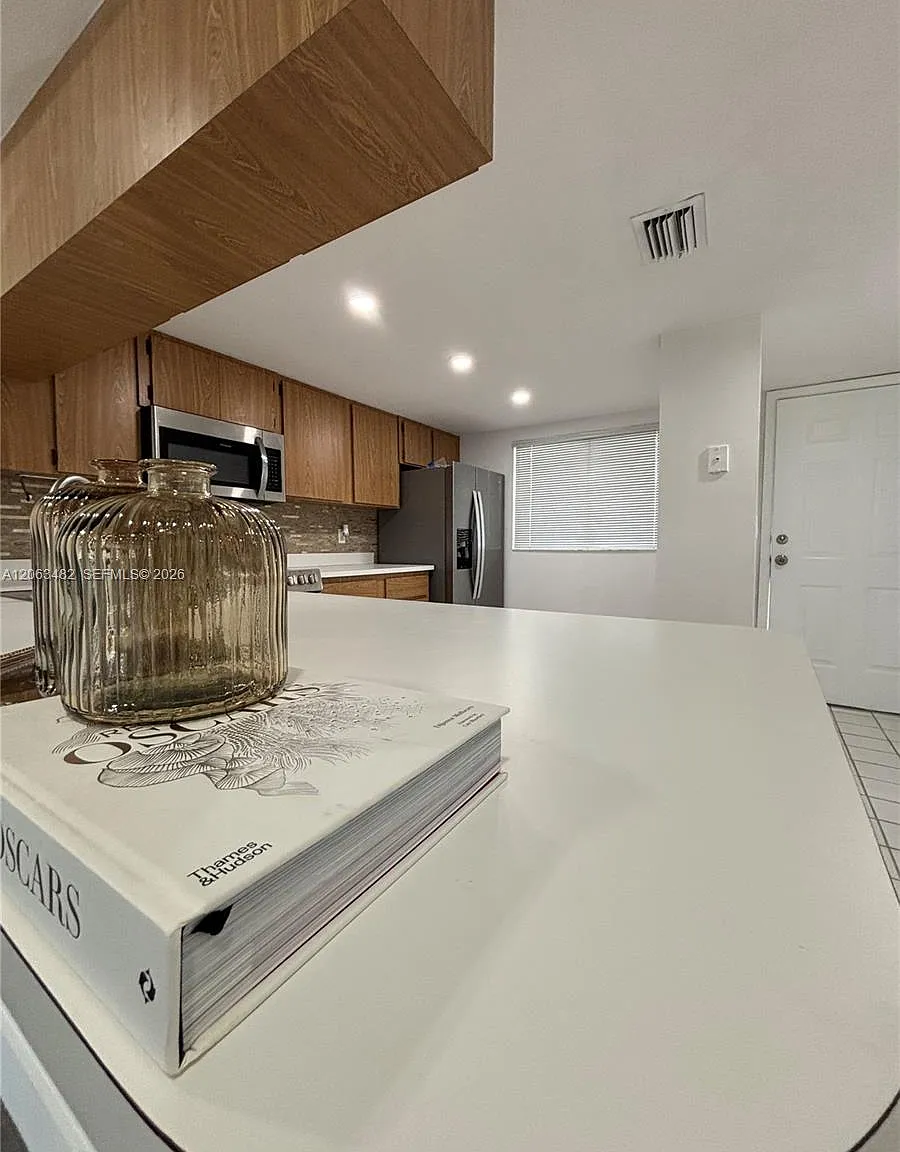 Palm Beach Trace Condo — Photo 2