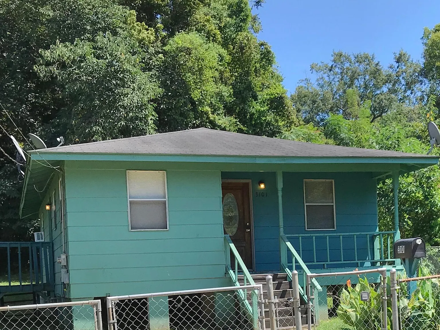 3101 Valley St — Photo 1