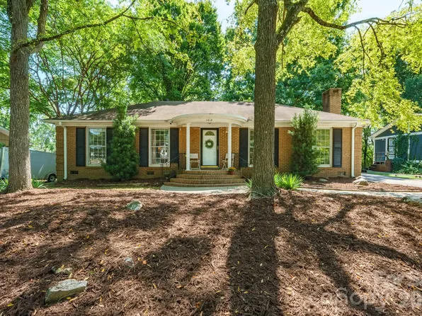 1414 Jodhpur Ct, Charlotte, NC 28212