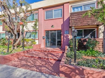5414 Newcastle Ave APT 52, Encino, CA, 91316