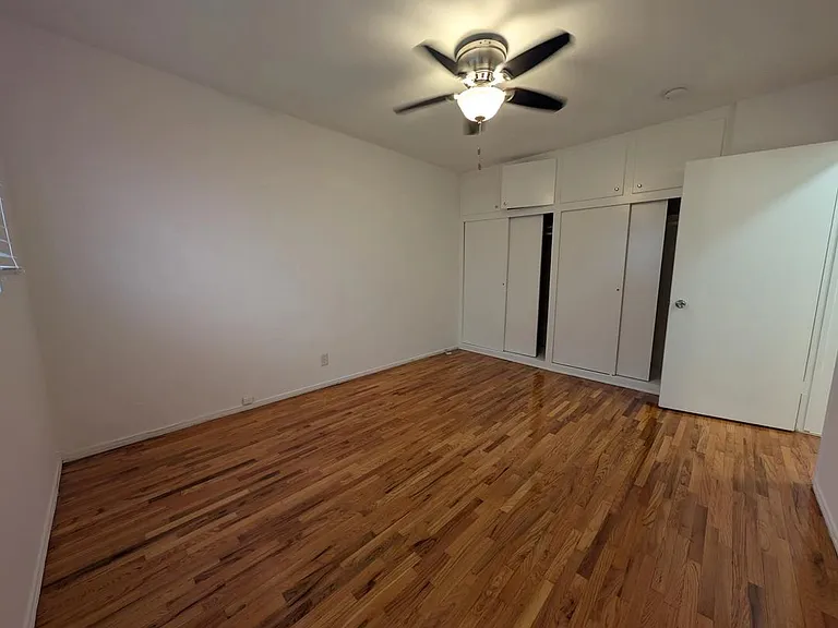 7261 Franklin Ave #10 — Photo 12
