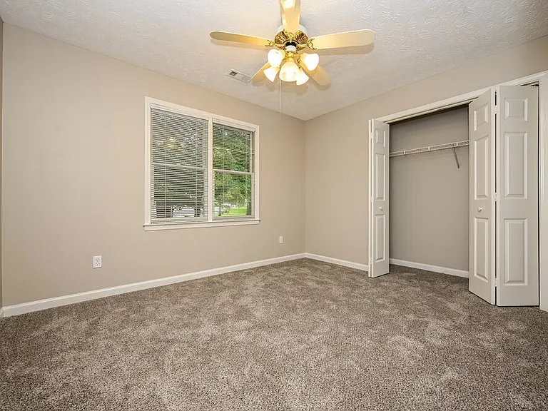 65 Rosewood Cir — Photo 14