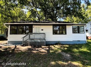 1508 Willow Rd, Greensboro, NC 27401