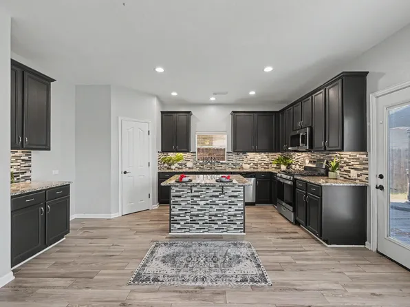 8122 Hardy Elm St, Spring, TX 77379
