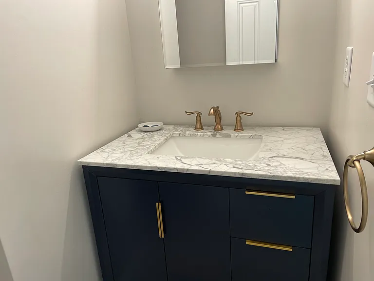 930 Lee Rd #1 — Photo 14