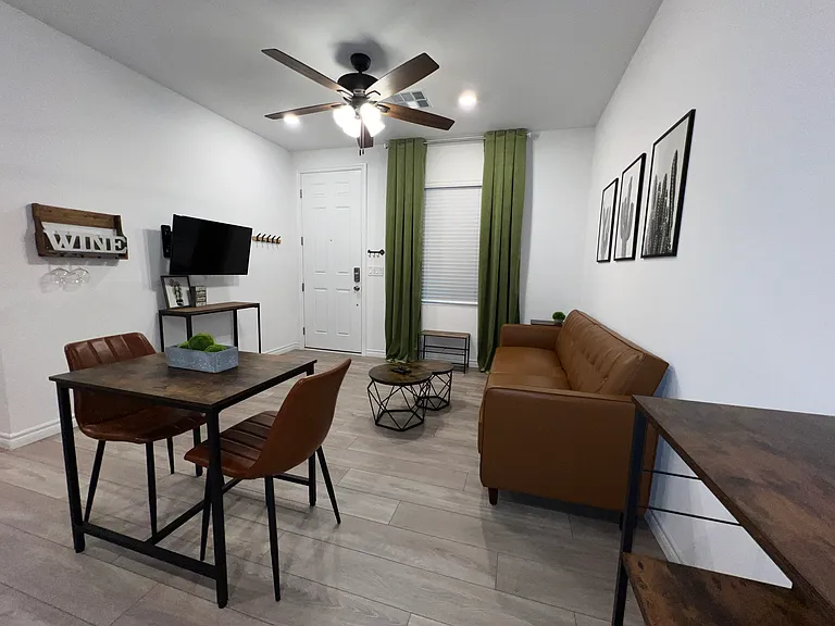 3913 Snow Fawn Ave #2 — Photo 9
