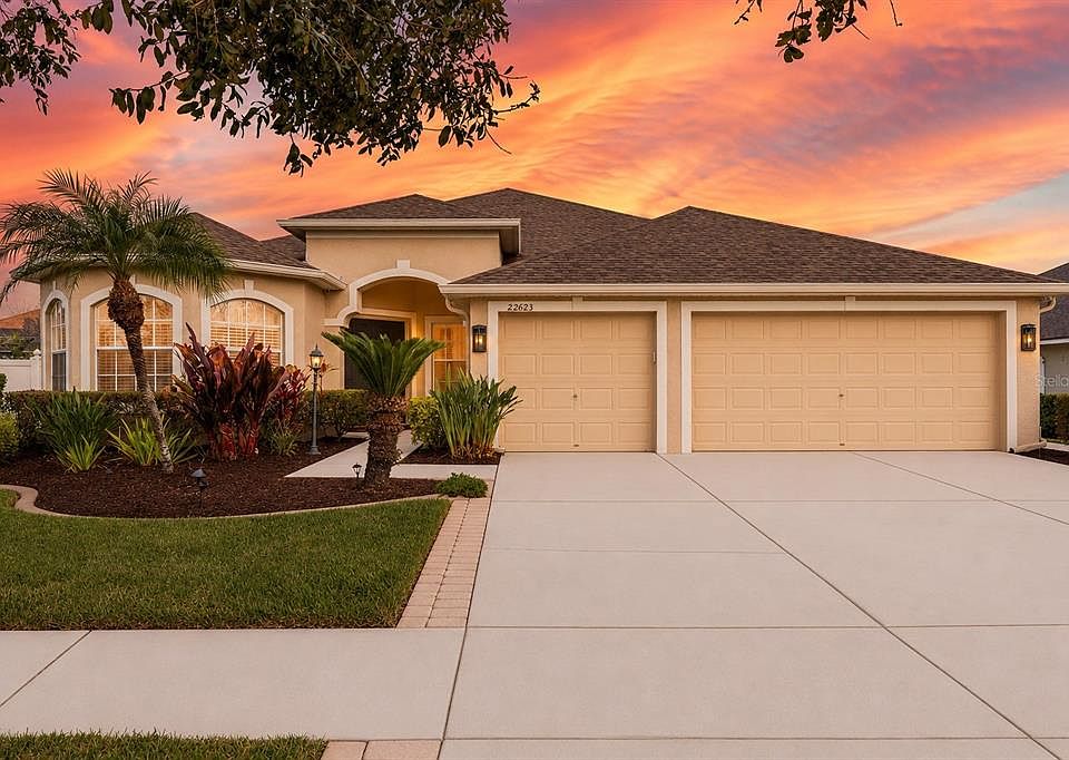 1st image of 22623 Cliffside Way