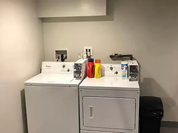 1101 Halsey Street image 26 of 26