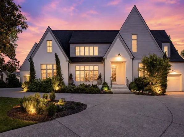 2825 Sugartree Rd, Nashville, TN 37215