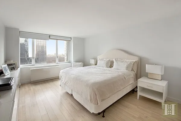 Rented by Halstead Real Estate | media 3