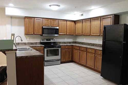 1312-1314 White Oak Ln Photo 1
