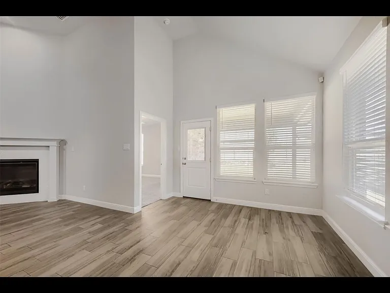 2632 Jordan Dwyer Way — Photo 3