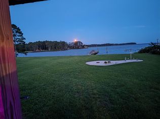 100 Zinkie Ln, Bath, NC 27808