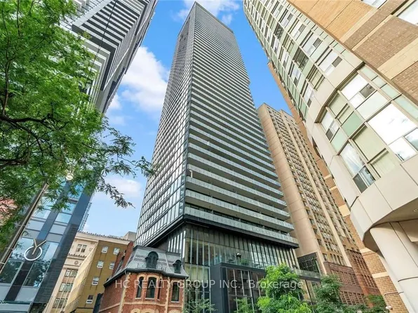 15 Grenville St, Toronto, ON