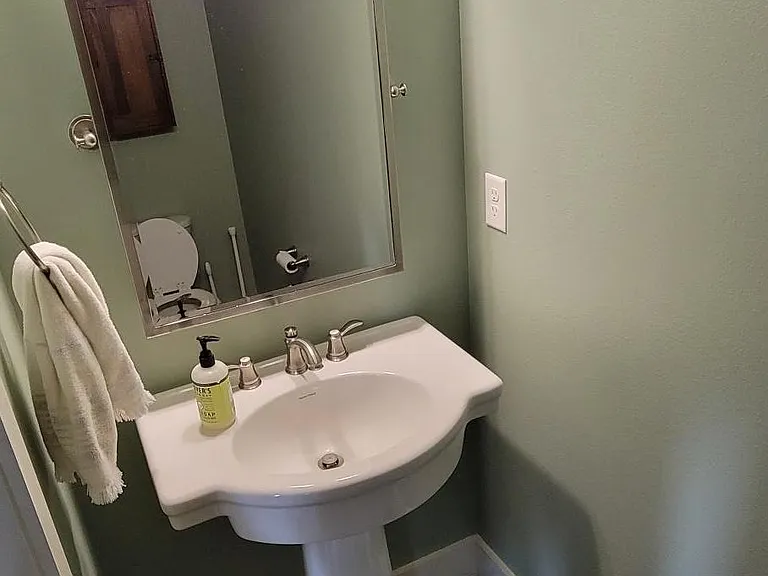 1027 Keokuk St — Photo 12