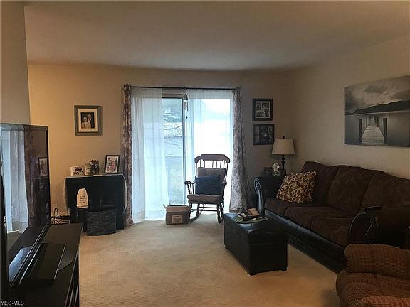 4th image of 421 Tollis Pkwy APT 248B