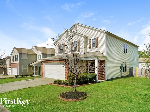 2nd image of 6831 Horseback Ln