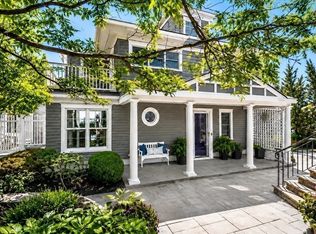 105 Little Nahant Rd, Nahant, MA 01908