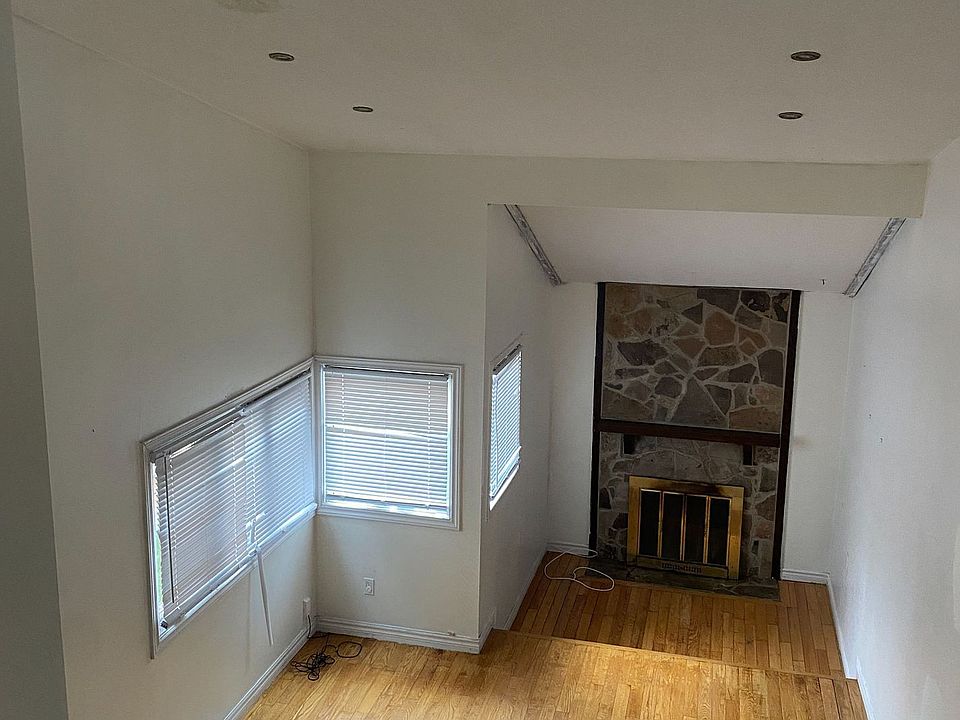2nd image of 42 Leameadow Way