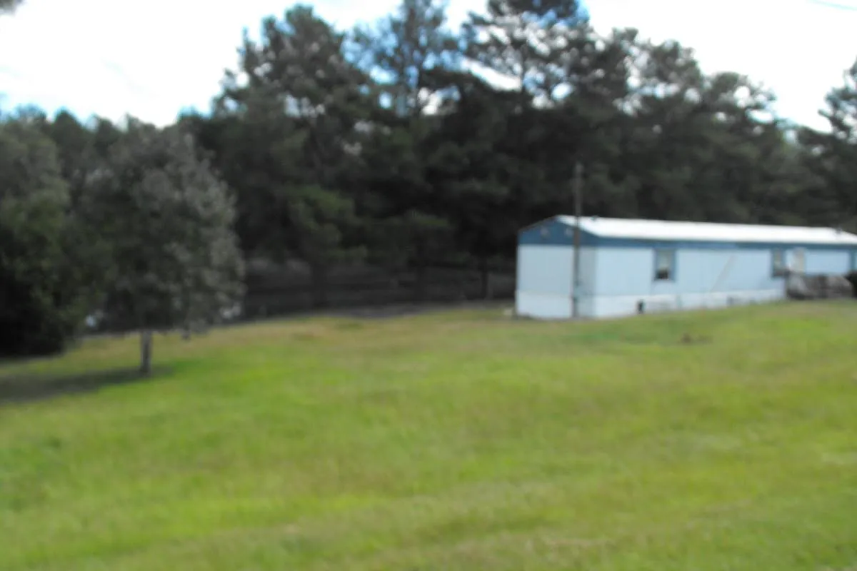 3 bed, 1216 sqft, $1,400 — Photo 2