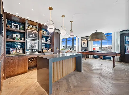 Rented by Corcoran | media 8