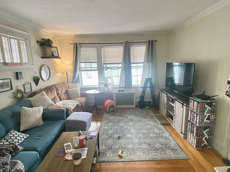 6 Bromfield St #2 — Photo 4