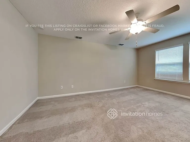 13270 Shore Grass Dr — Photo 16
