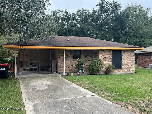 1st image of 204 Rich Angel Dr
