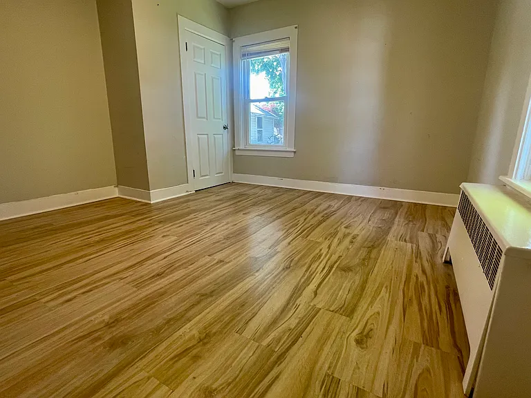 4 Mill St #1 — Photo 10
