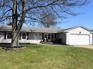 909 Stark St, Sheffield Lake, OH