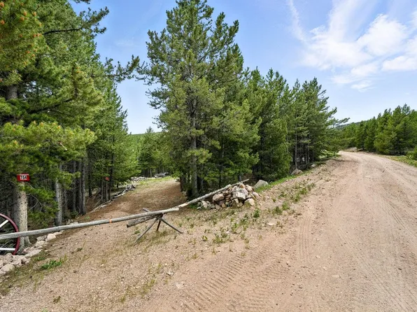 754 Mescalero Dr, Red Feather Lakes, CO 80545