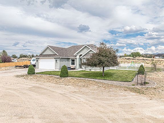 3rd image of 195 Viewcrest Dr