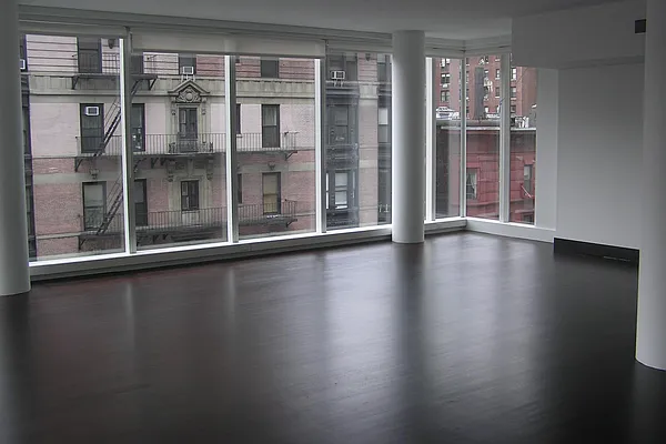 Rented by Corcoran | media 18