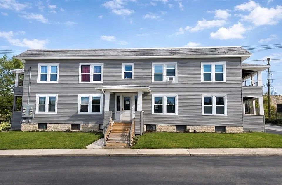1st image of 117 Badger Ave