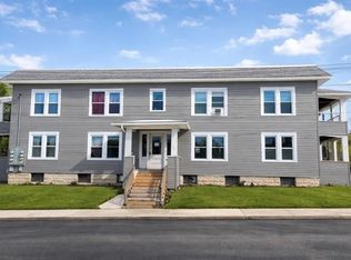 117 Badger Ave, Endicott, NY 13760
