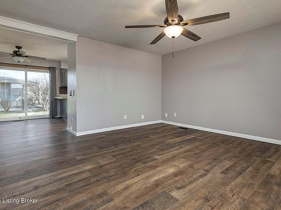 5th image of 8411 Seaforth Dr