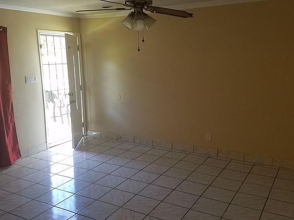 2nd image of 12902 Arroyo Ln